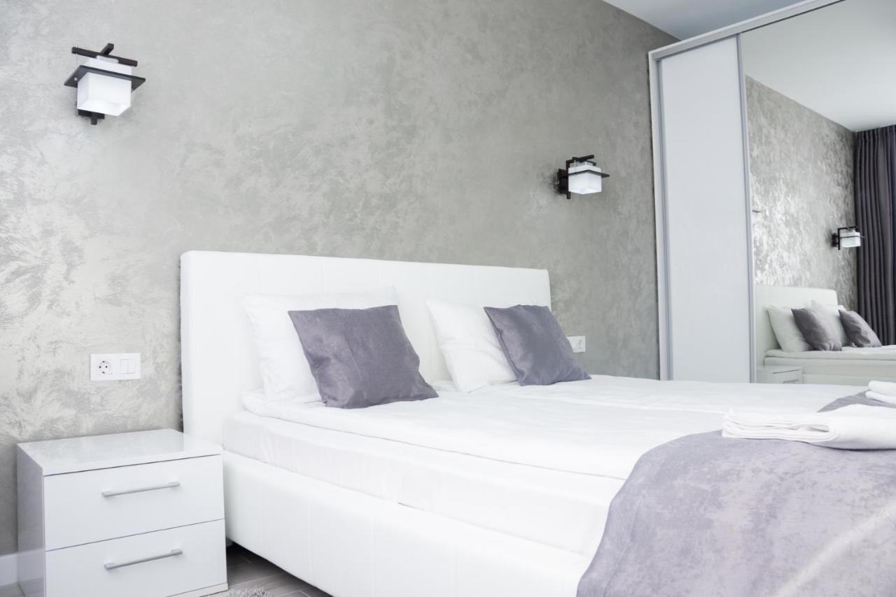 Gala Residence in Oradea Exterior foto